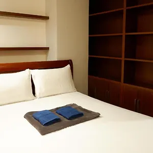 Makati Budget Hostel