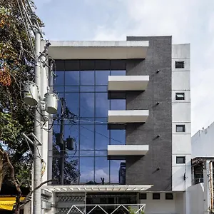 District Hotel